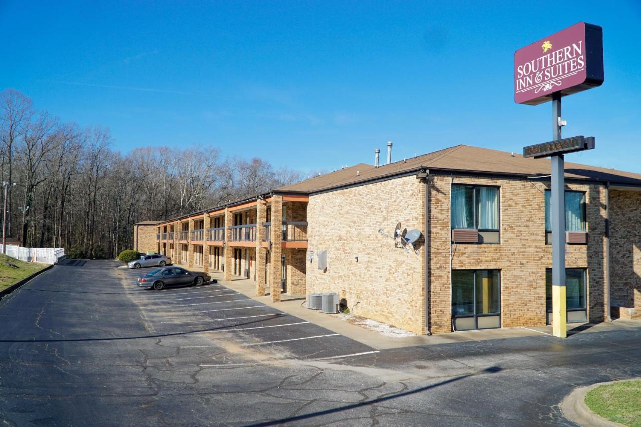 Southern Inn And Suites Spartanburg Buitenkant foto