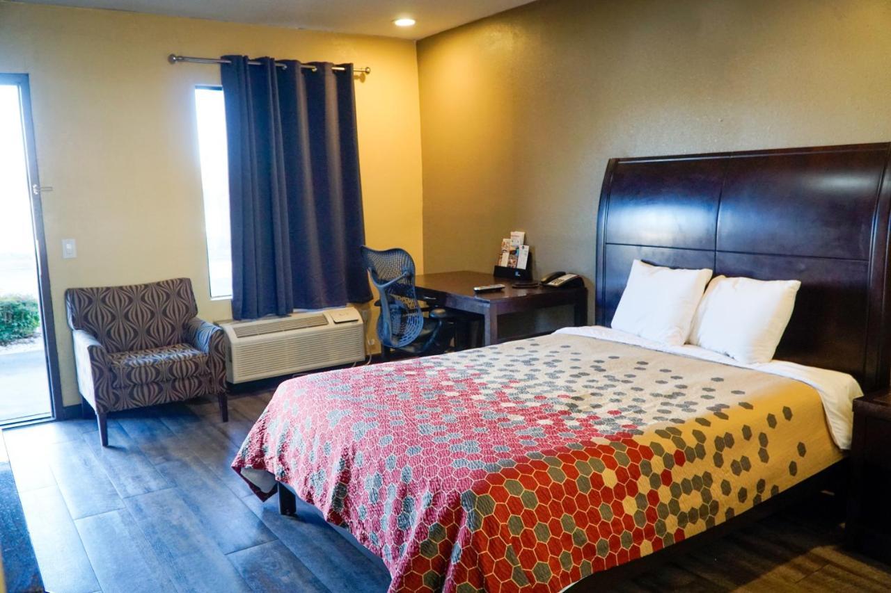 Southern Inn And Suites Spartanburg Buitenkant foto